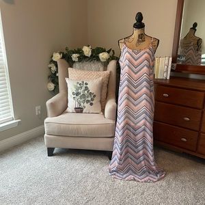 Rewind ladies long flowey poly blend dress, or beach cover up.